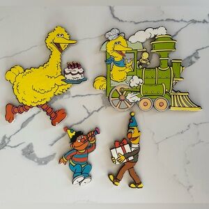 Dolly Toy Company Sesame Street
Decorations
